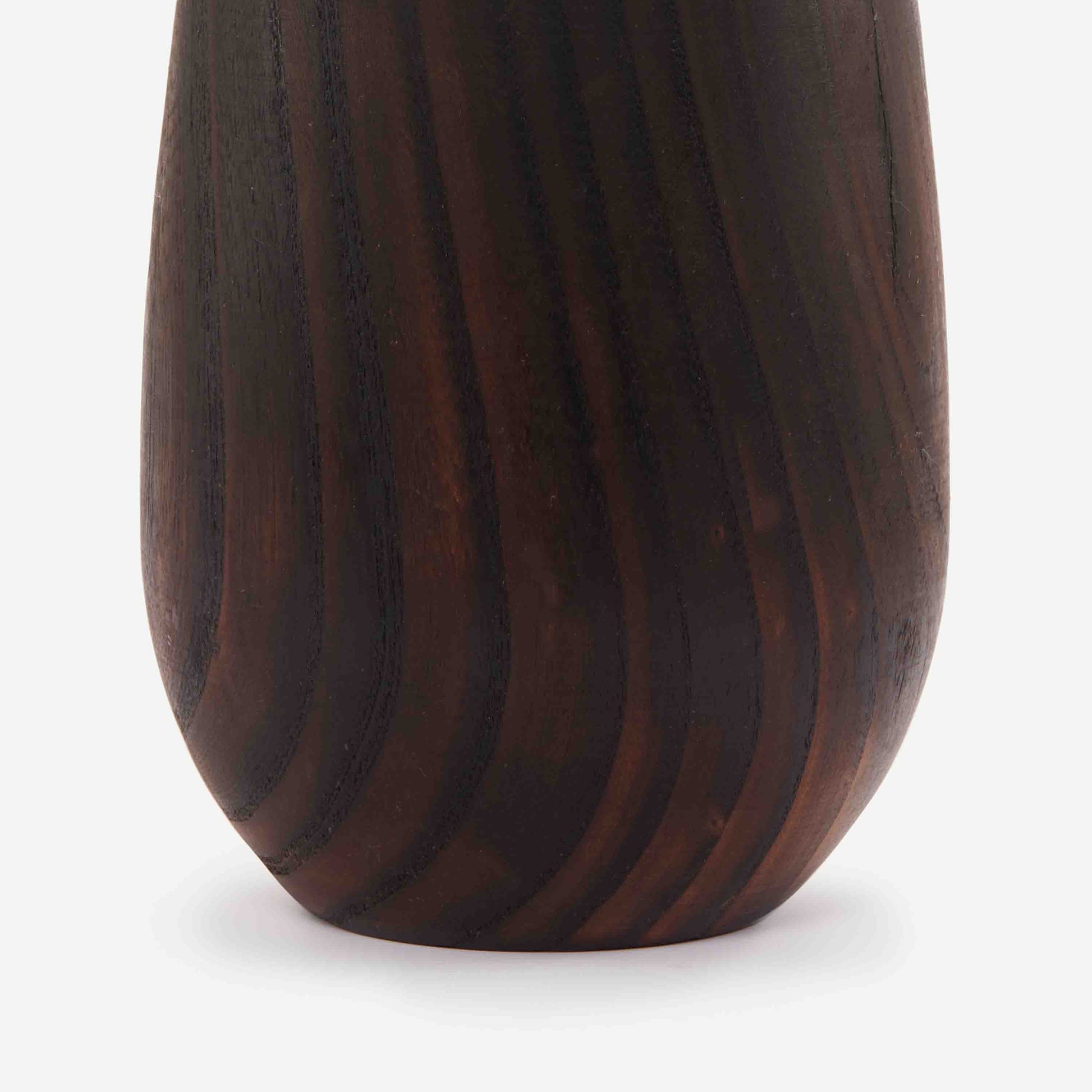 HICKORY WOODEN VASE 13.3(長さ) x 13.3(幅) x 20.3(高さ); 直径: 13.3