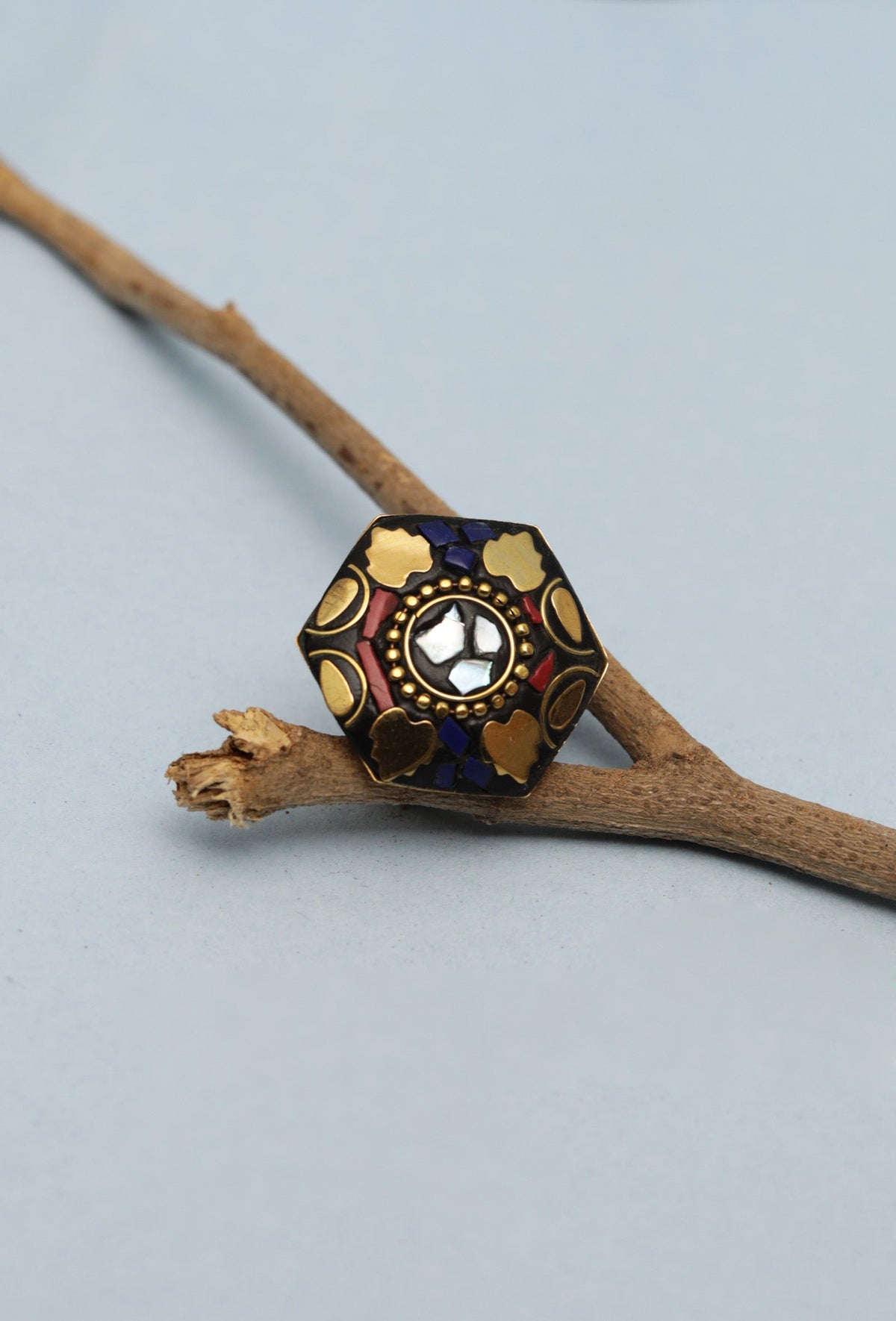 Laq Fashionable Light Weight Polygon Shaped Multi Color Ring