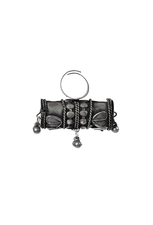 Silver Look Like Designer Lightweight Adjustable Cylindrical Drum Shaped Size Partywear Ring