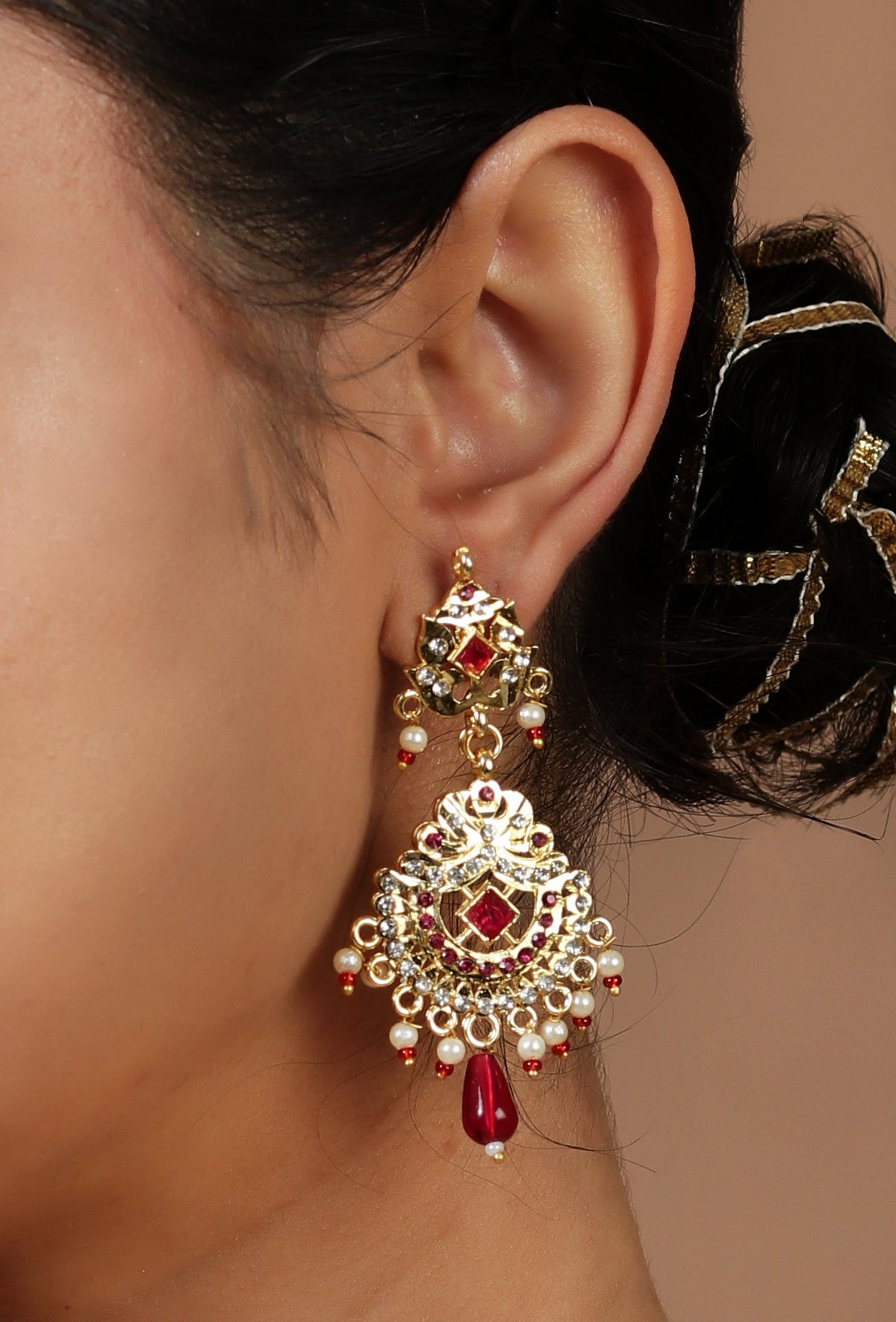 Riwaayat Ruby Kundan Choker Set