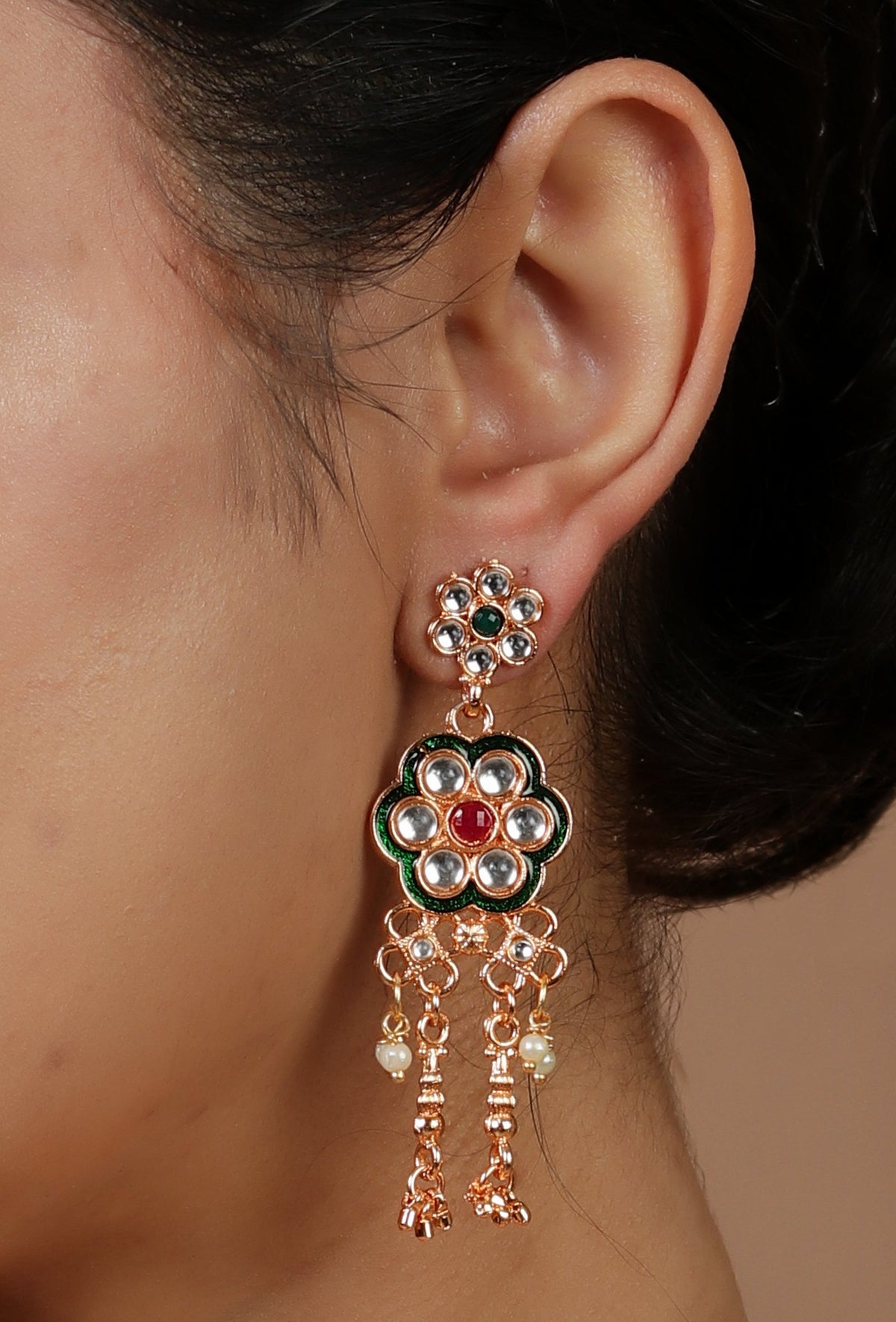 Kanak Ratna Gulbandh Necklace