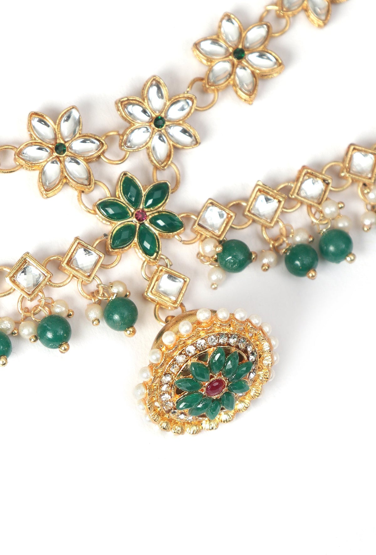 Rajwadi Floral Kundan Maang Tikka