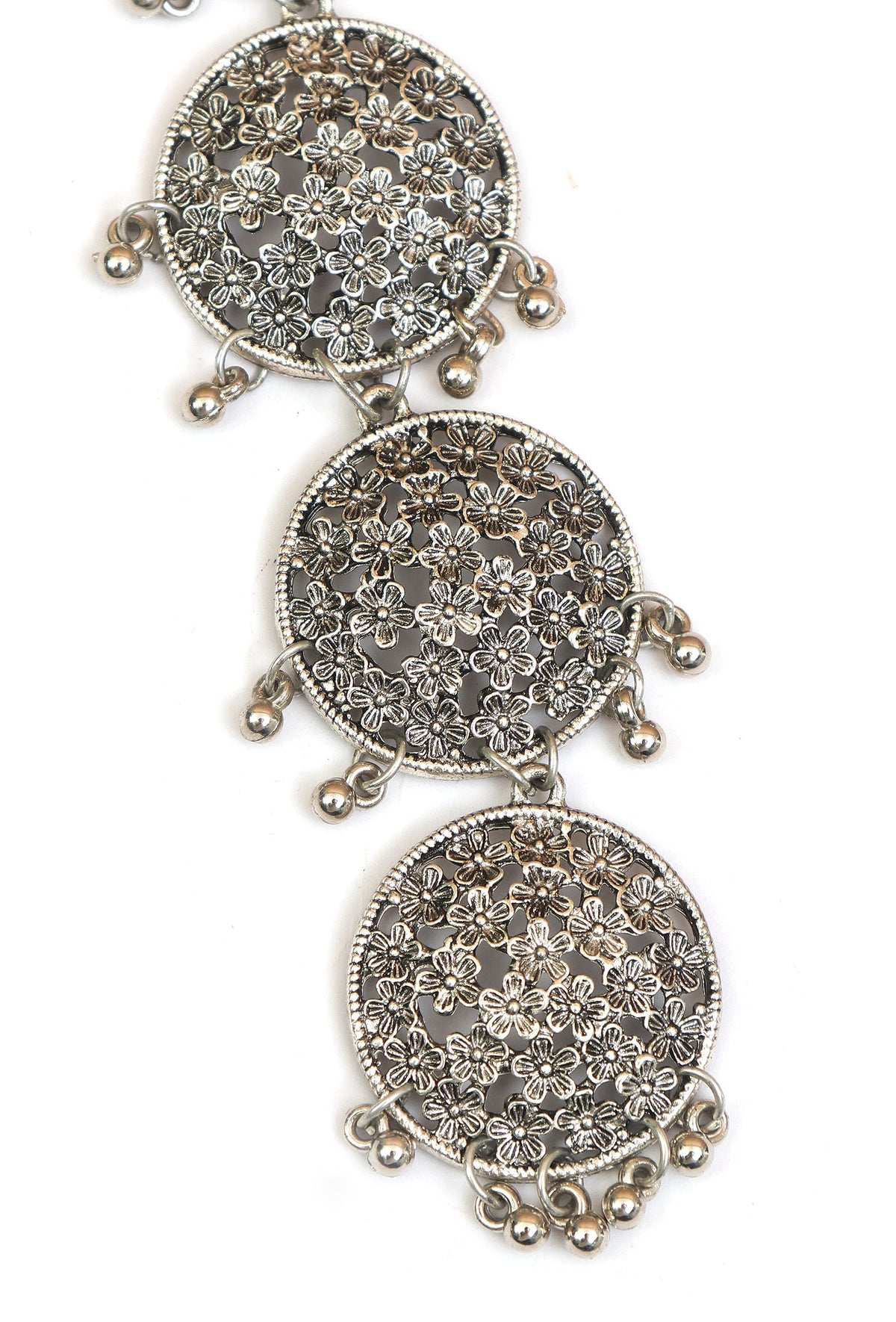 Maharani Pushpa Royal Antique Silver Floral Parandi