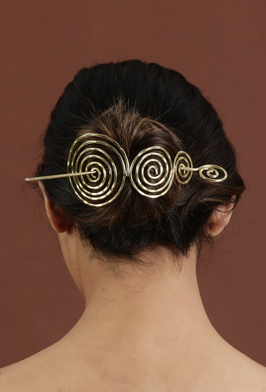 Golden Triveni Spiral Brass Juda Pin