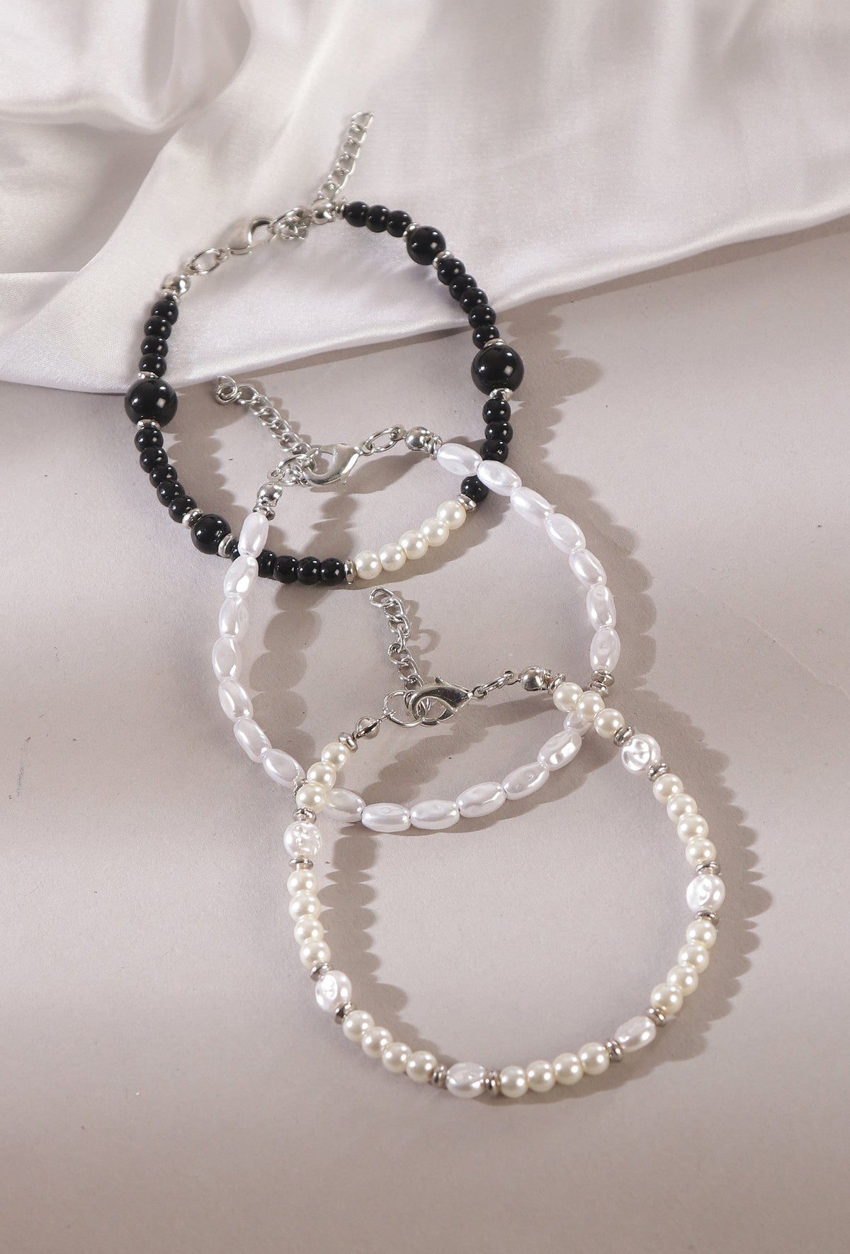 Classic Pearl Bracelet Collection for Women