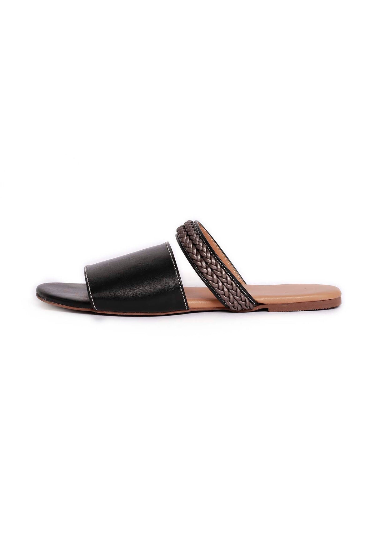 Onyx Black Braided Cruelty Free Leather Sliders サイズ EU37