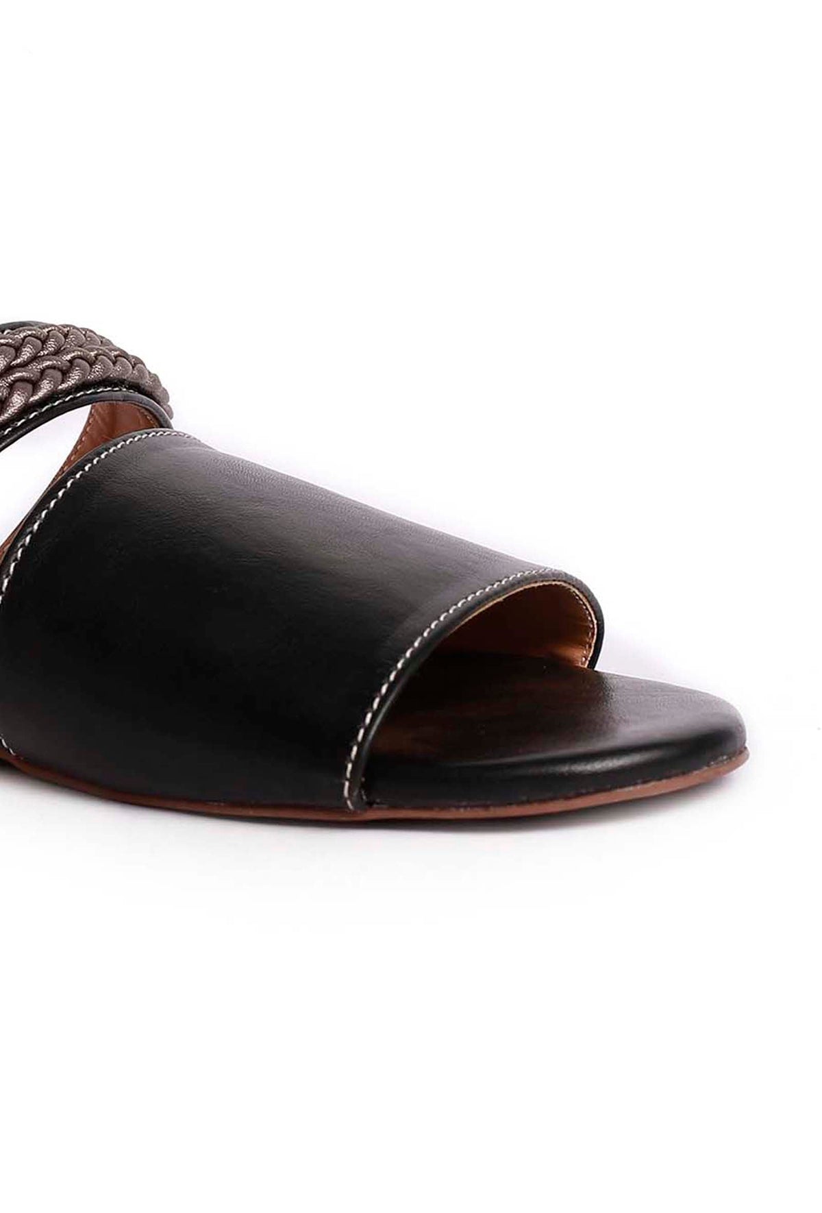 Onyx Black Braided Cruelty Free Leather Sliders サイズ EU37