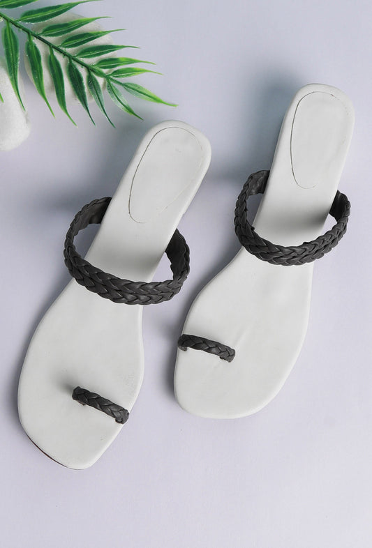 Onyx Black Knotted Cruelty Free Leather Sandals サイズ EU38