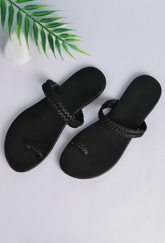 Black Knotted Cruelty Free Leather Sandals サイズ EU38