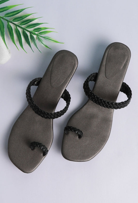 Ice Grey Knotted Cruelty Free Leather Sandals サイズ EU38
