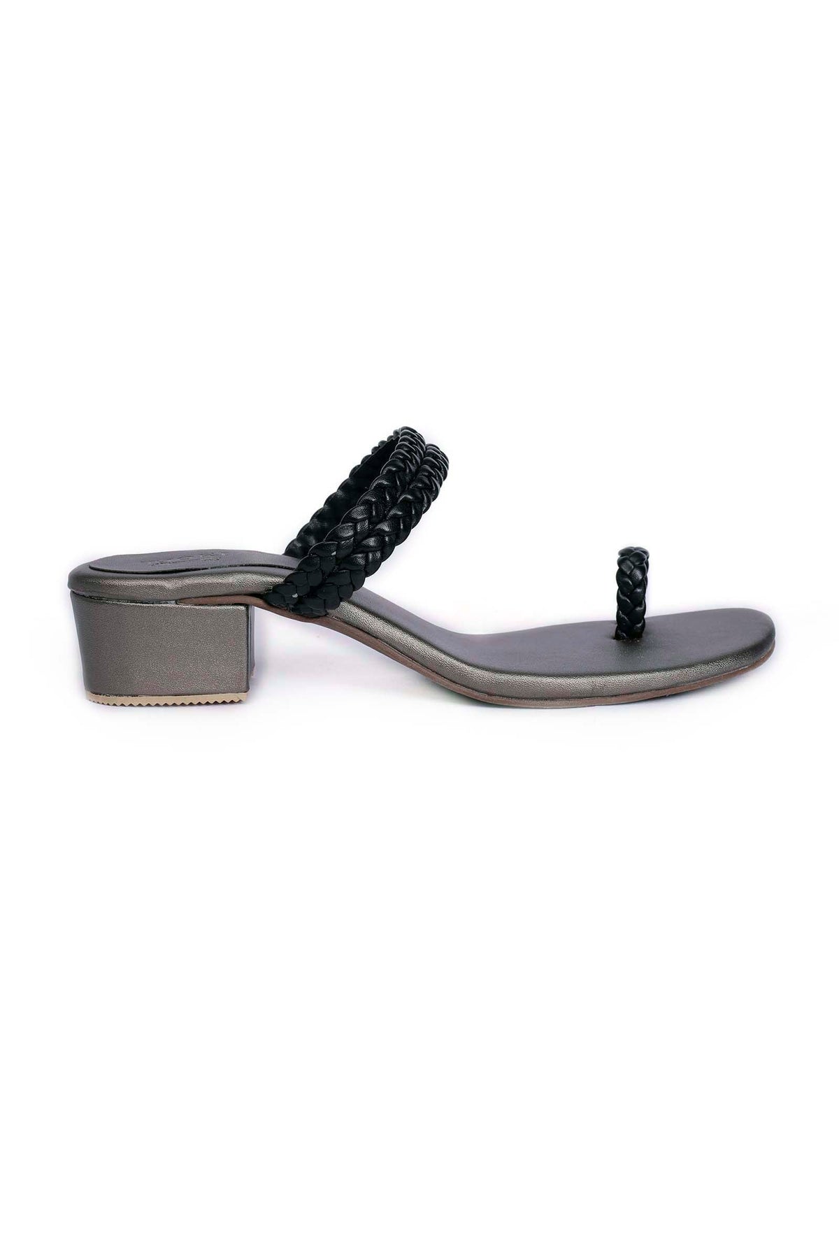 Ice Grey Knotted Cruelty Free Leather Sandals サイズ EU41