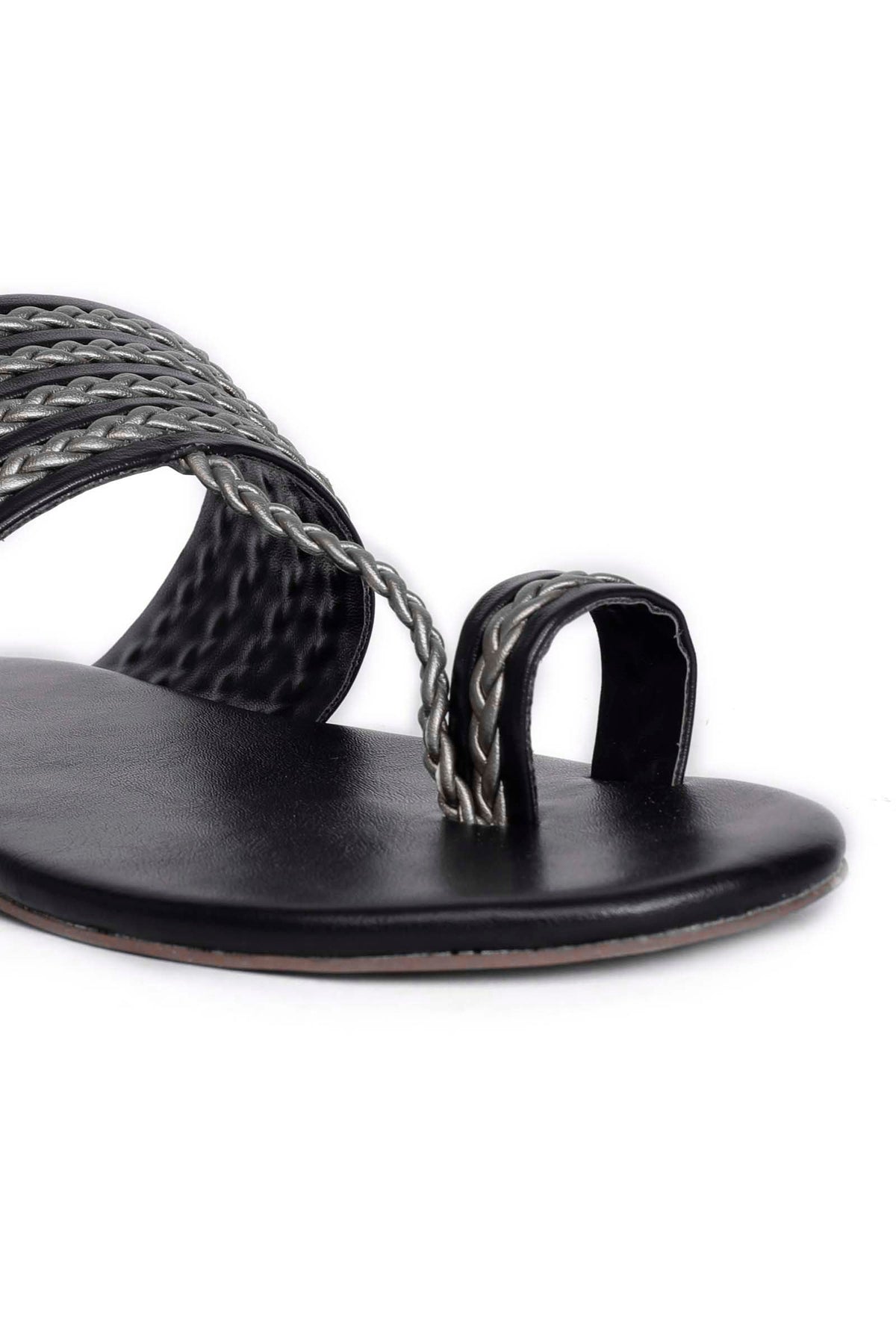 Black Knotted Cruelty Free Leather Kolhapuri Inspired サイズ EU38