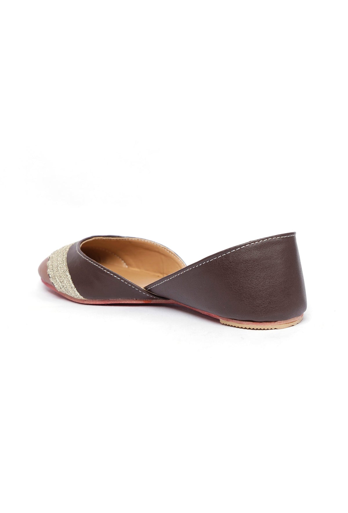 Caramel Beige Embroidered Cruelty-Free Leather Juttis サイズ EU38