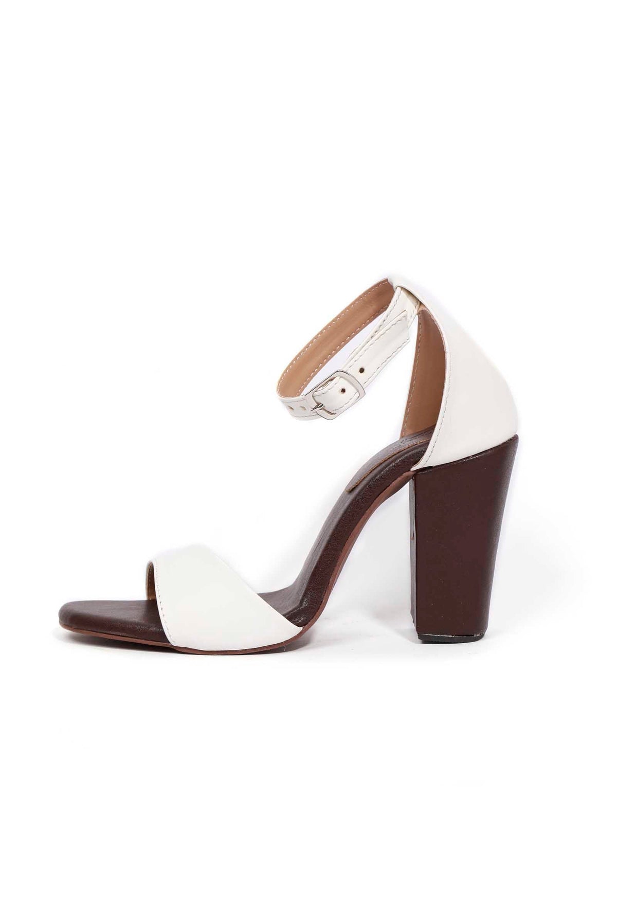 Maria White Strap Cushion Padded Heels サイズ EU37