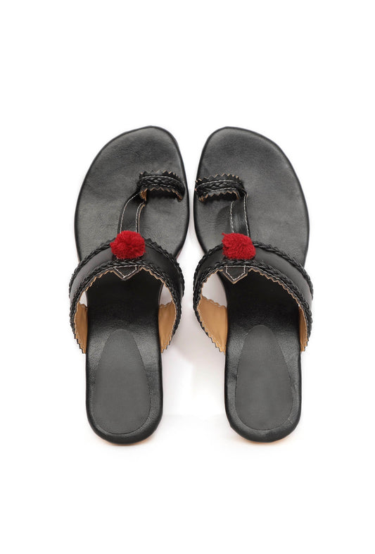 Onyx Black Brocade Kolhapuri Inspired サイズ EU38