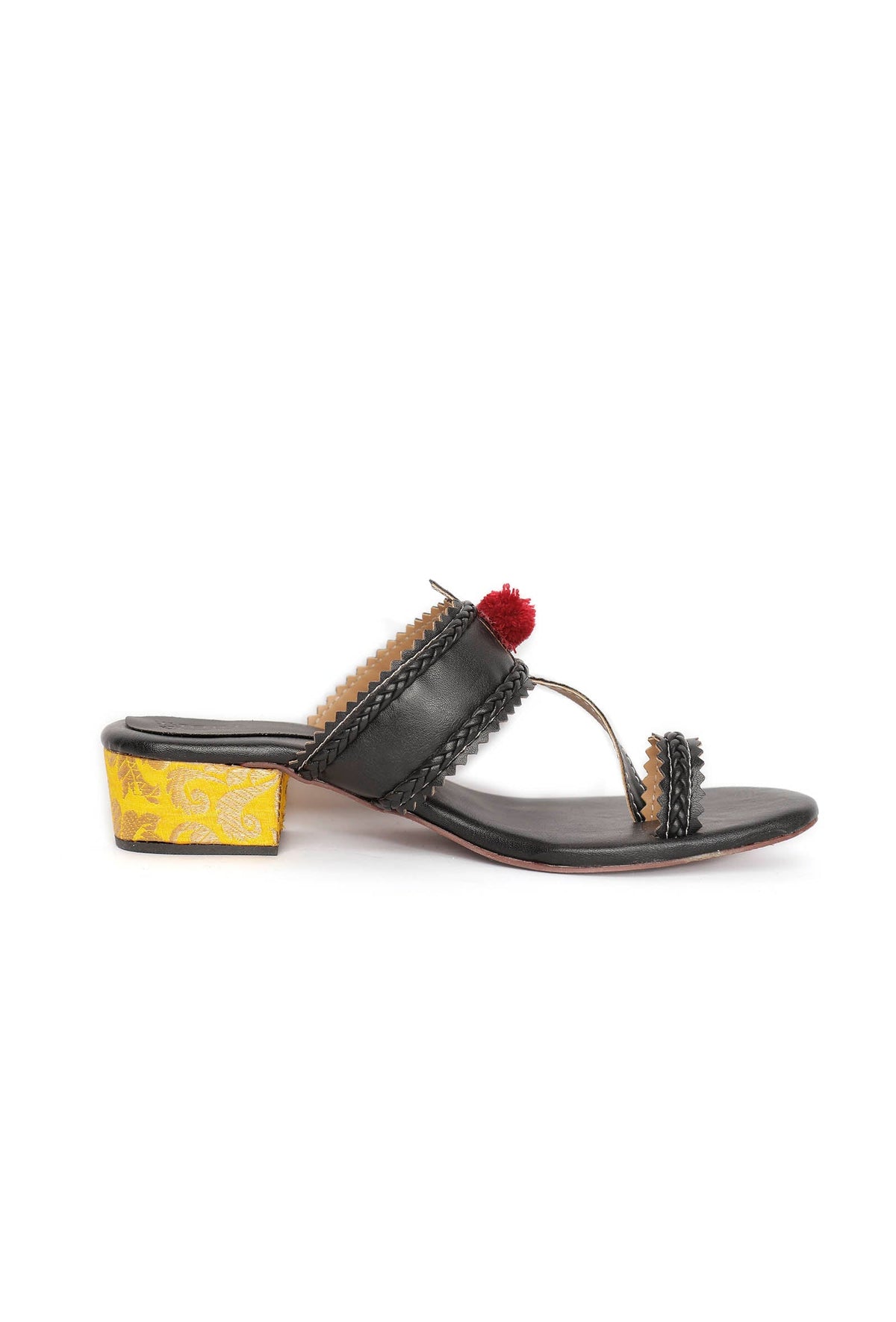 Onyx Black Brocade Kolhapuri Inspired サイズ EU39