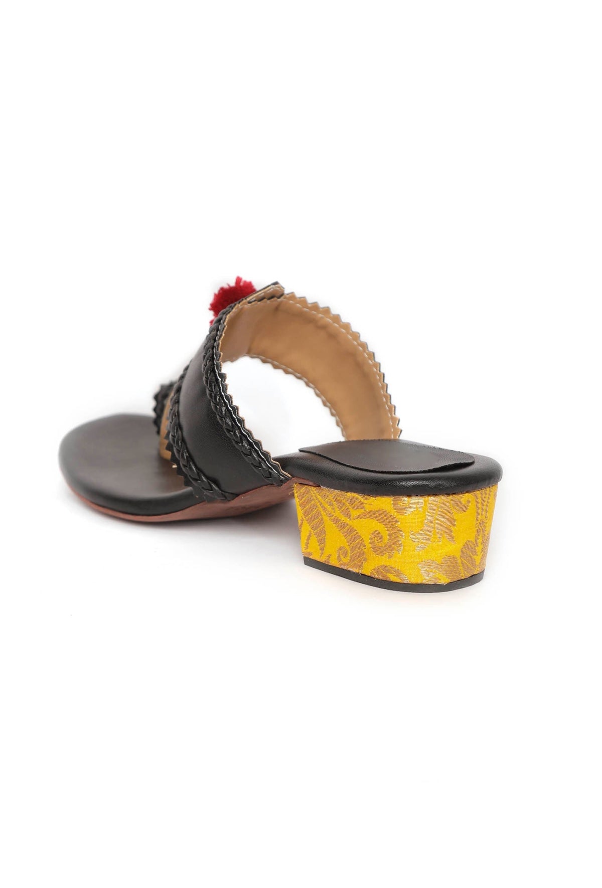Onyx Black Brocade Kolhapuri Inspired サイズ EU36