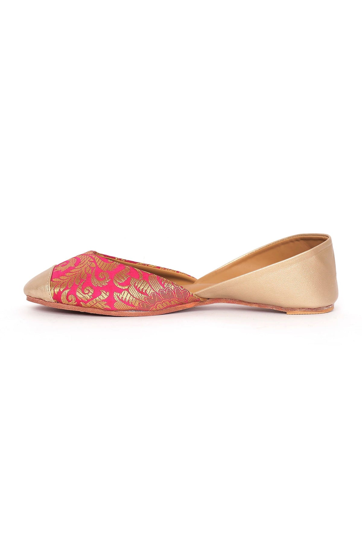 Rose Pink Brocade Juttis サイズ EU39