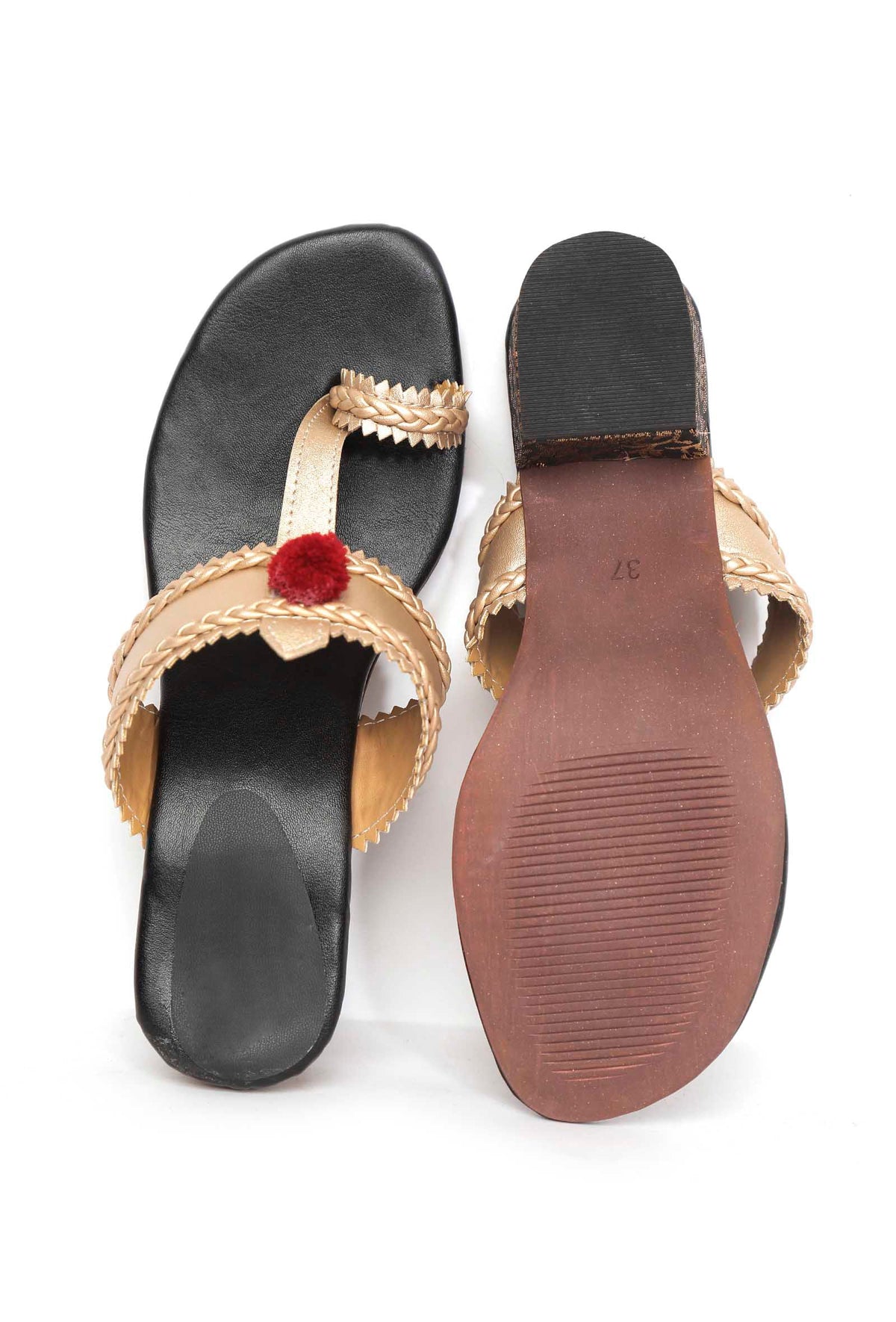 Golden with Black Brocade Kolhapuri Inspired サイズ EU39