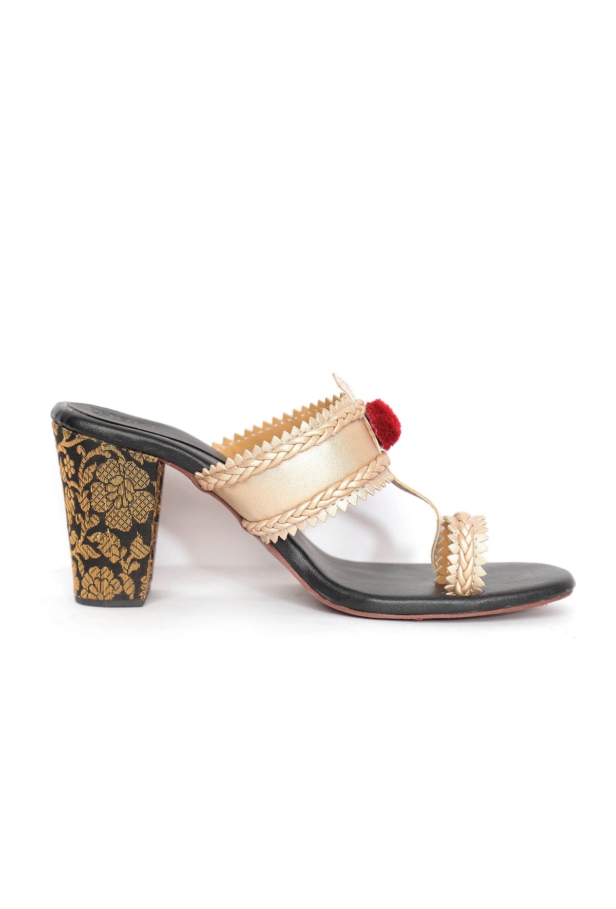 Black with Red Pom Brocade Kolhapuri Inspired サイズ EU40