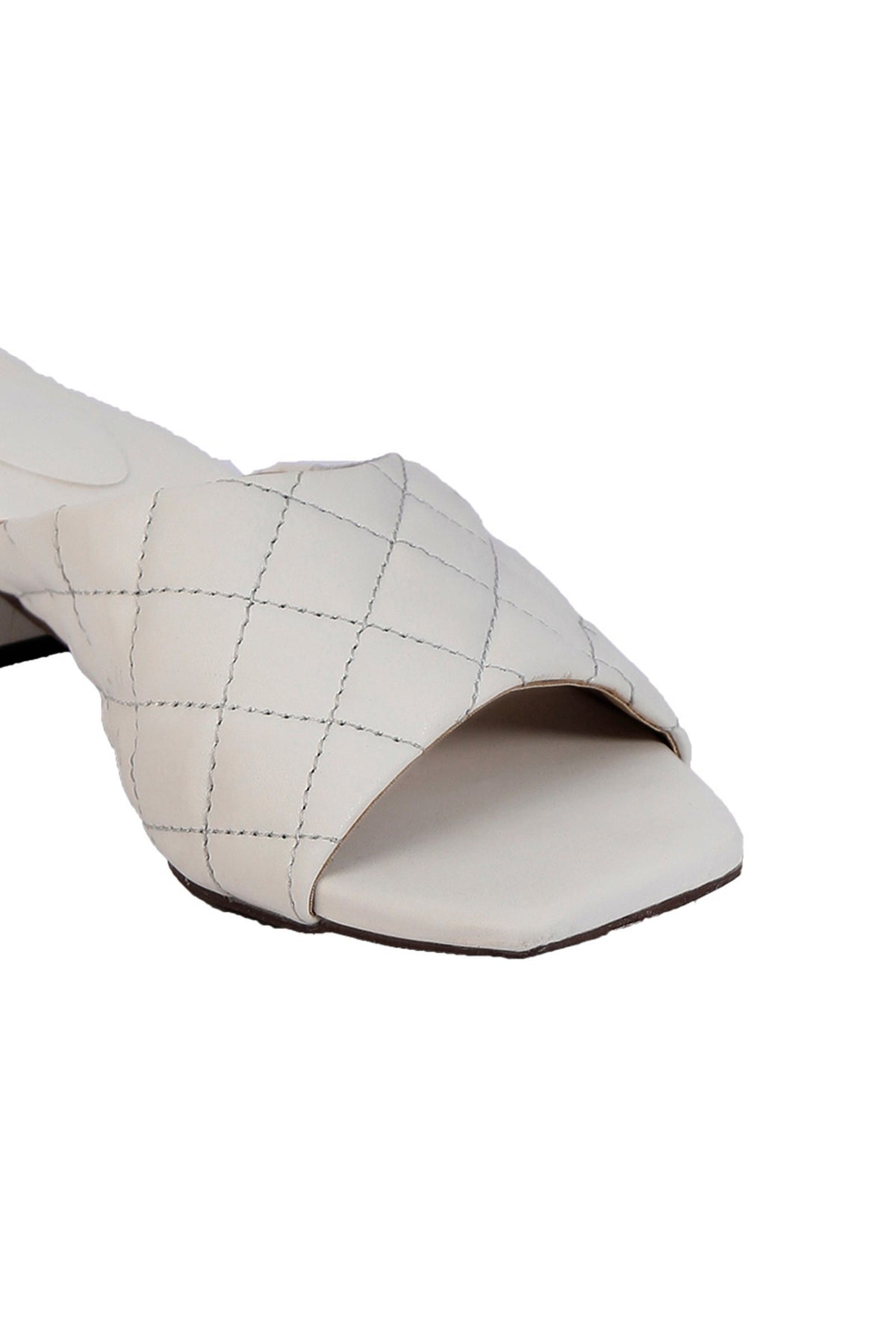 White Cushioned Cruelty Free Leather Heels サイズ EU38