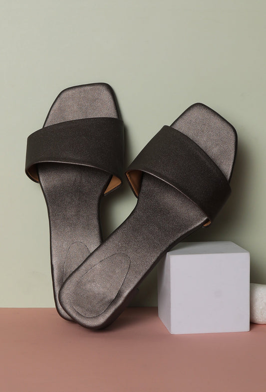 Strappy Grey Cruelty Free Leather Heels サイズ EU38