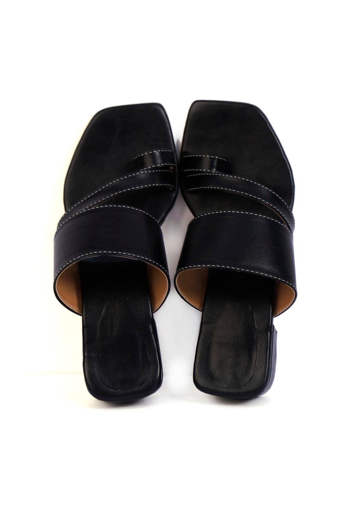 Onyx Black Cruelty-Free Leather Block Heels サイズ EU37