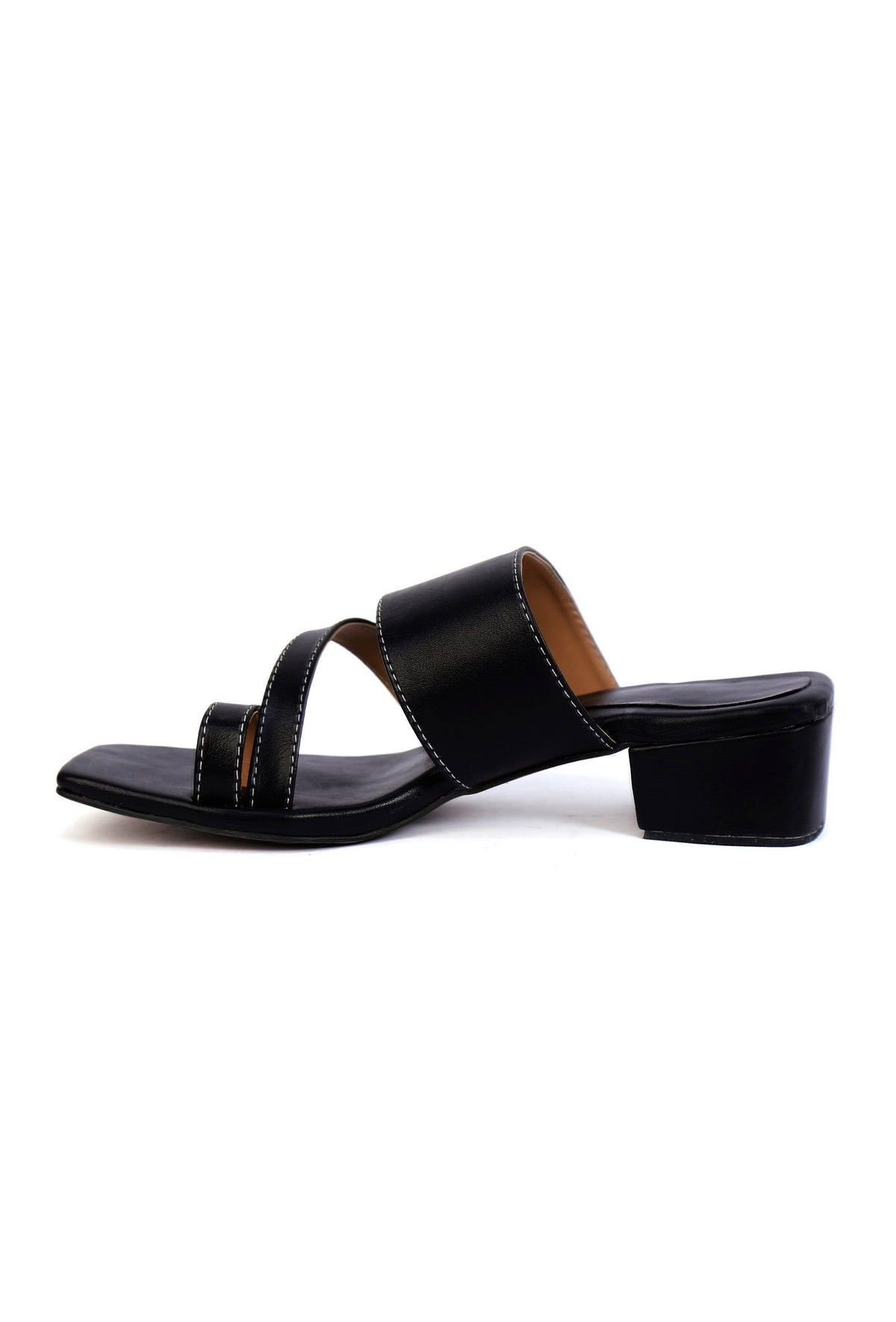 Onyx Black Cruelty-Free Leather Block Heels サイズ EU37