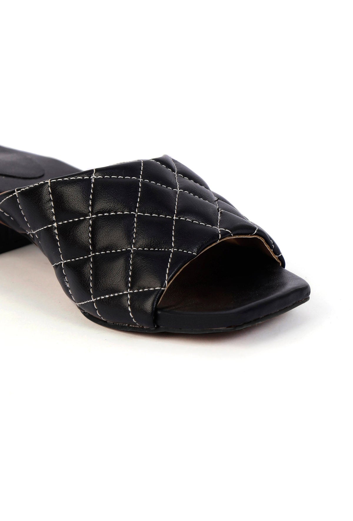 Pebble Black Cruelty Free Leather Heels サイズ EU38