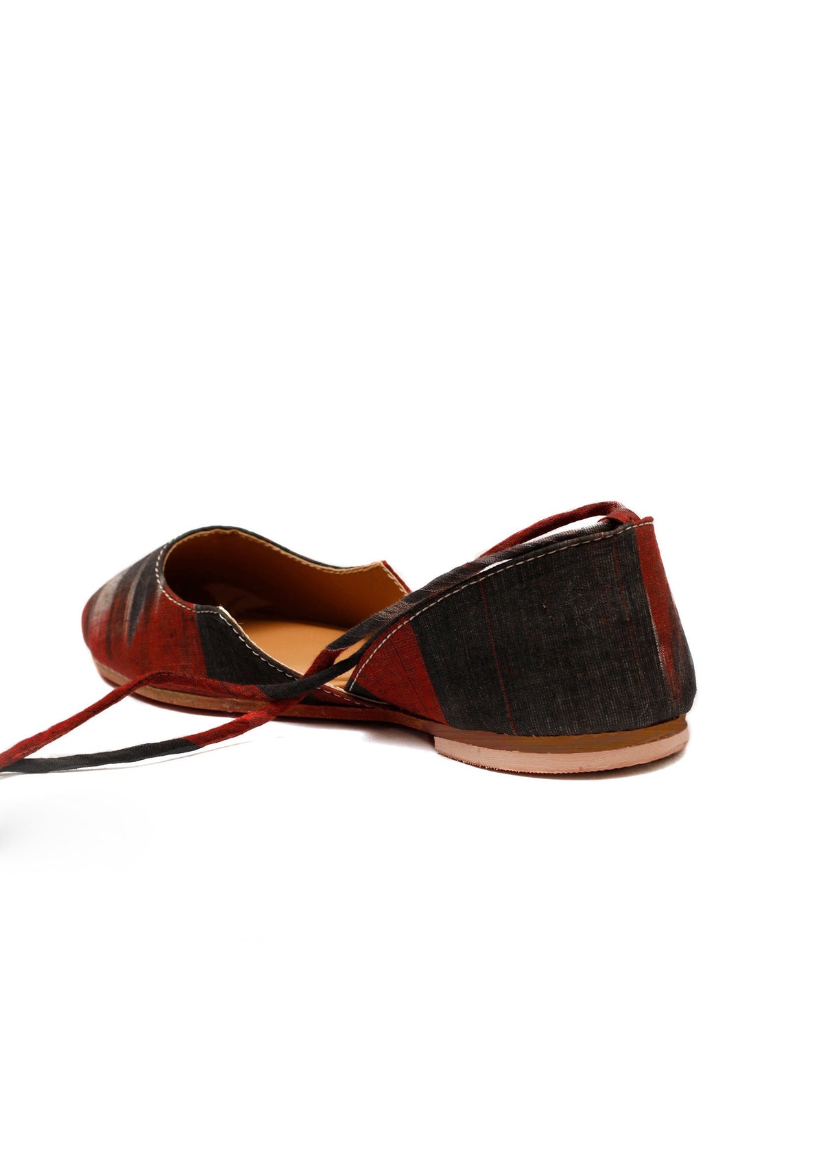 Red and Black Ikkat Cruelty Free Leather Flat Ballerinas サイズ EU42