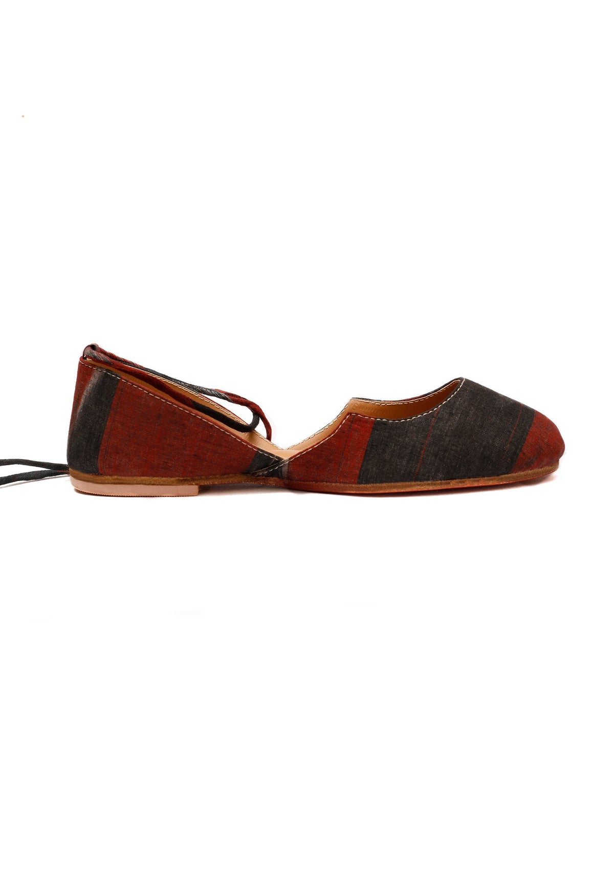 Red and Black Ikkat Cruelty Free Leather Flat Ballerinas サイズ EU39