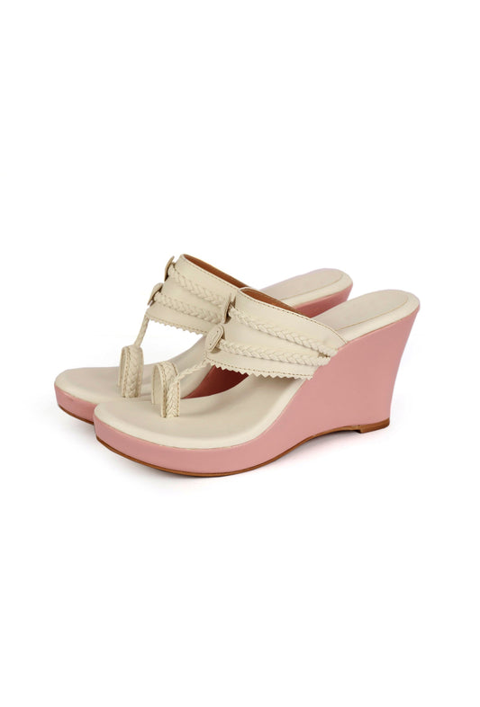White and Pink Vegan Leather Kolhapuri Wedges サイズ EU38