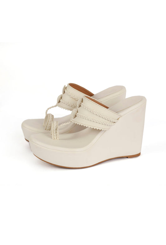 Snow White Vegan Leather Kolhapuri Wedges サイズ EU38