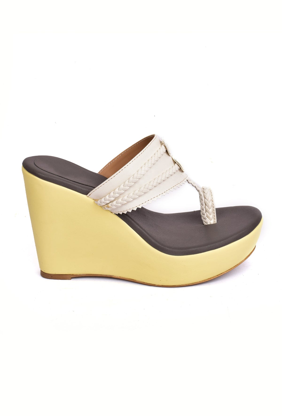 Cream and White Vegan Leather Kolhapuri Wedges サイズ EU38