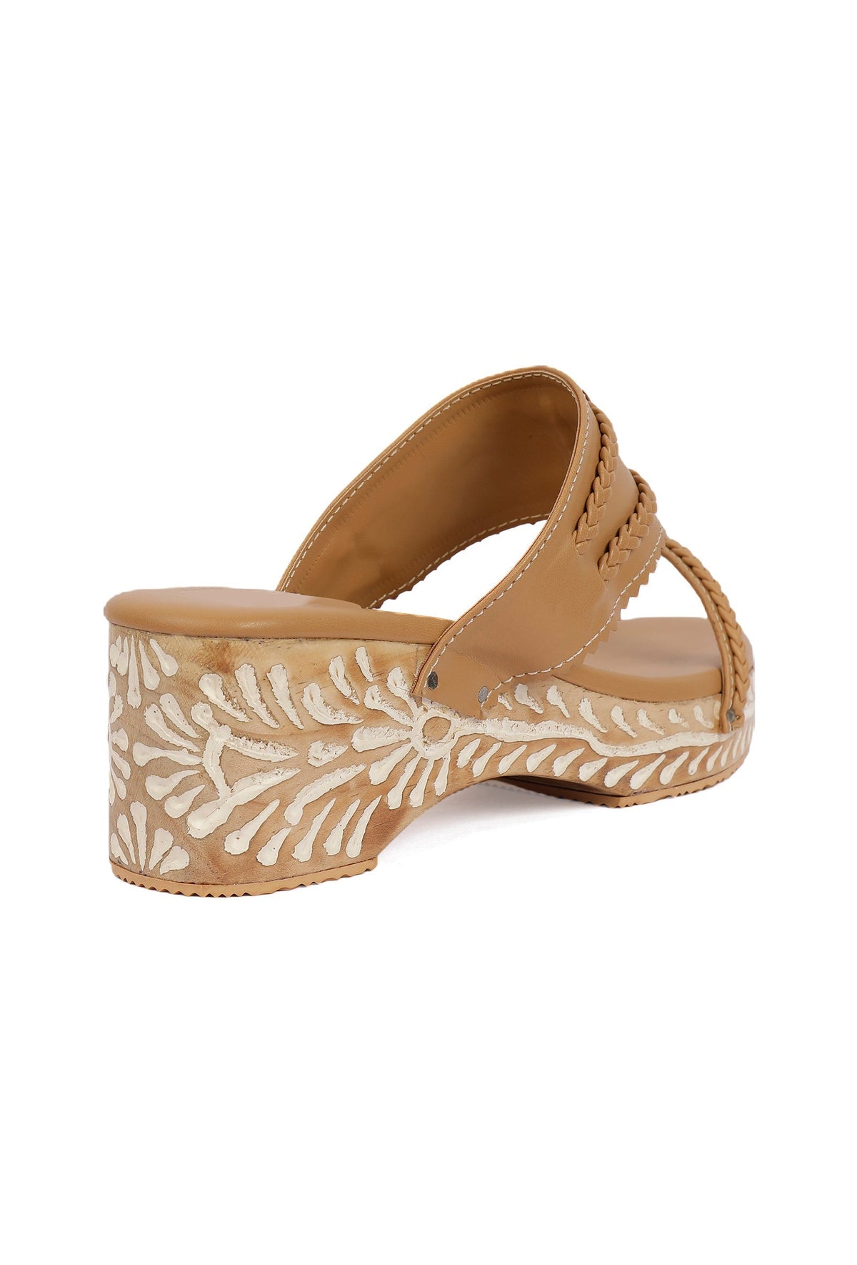 Tortilla Brown Wooden Carved Braided Wedges サイズ EU37