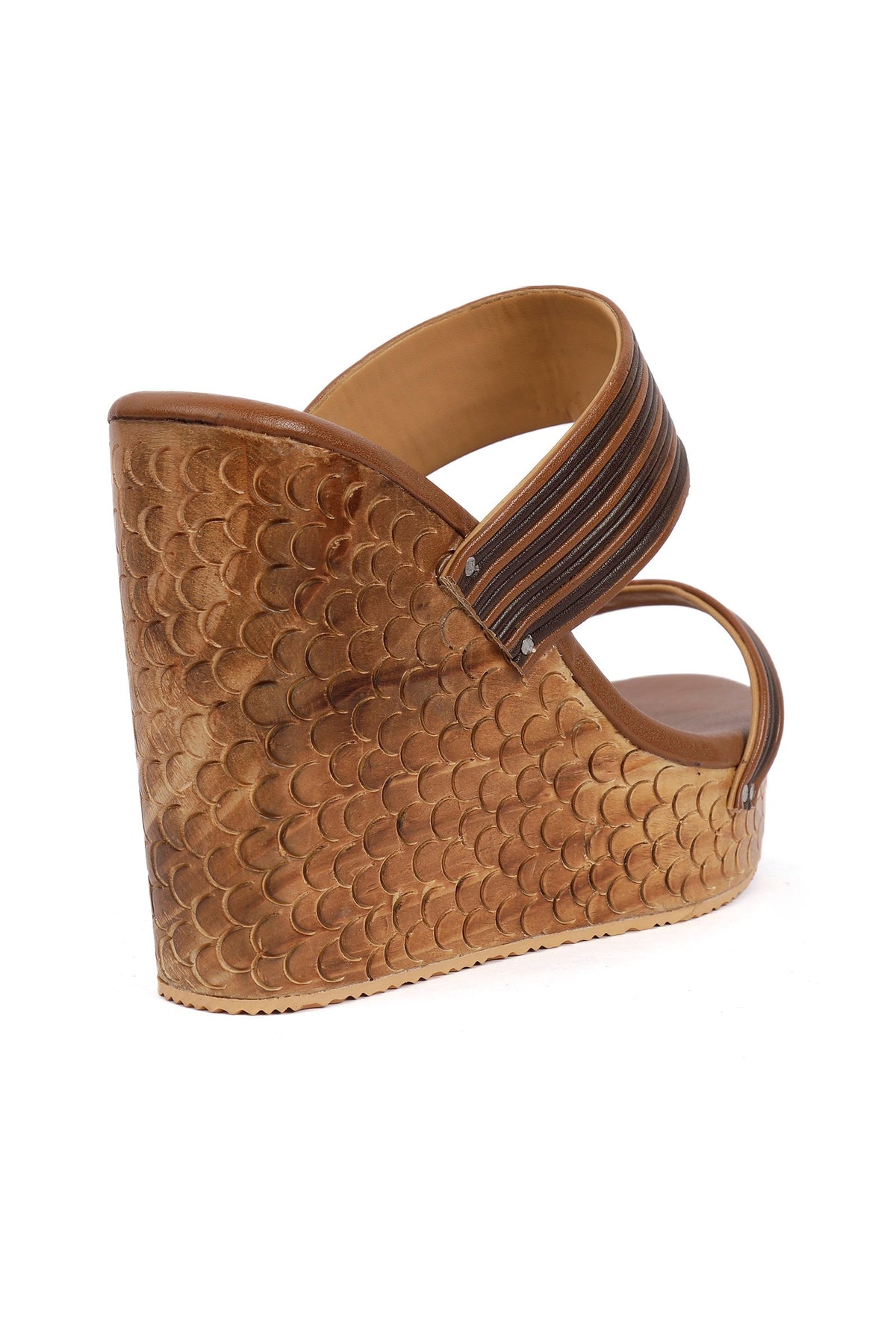 Penny Brown Wooden Carved Textured Platform Wedges サイズ EU42