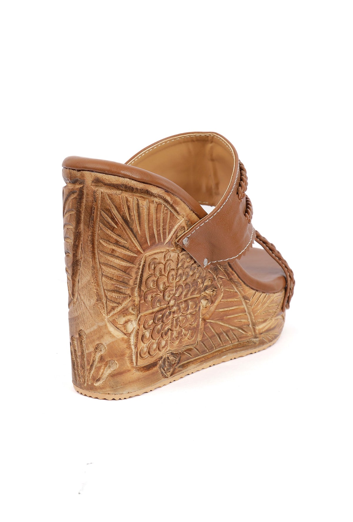 Caramel Brown Wooden Carved Braided & Textured Wedges サイズ EU35