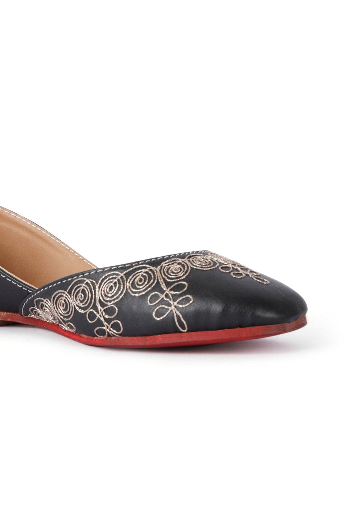 Amaya Black Dori Zari Embroidered Jutti サイズ EU40
