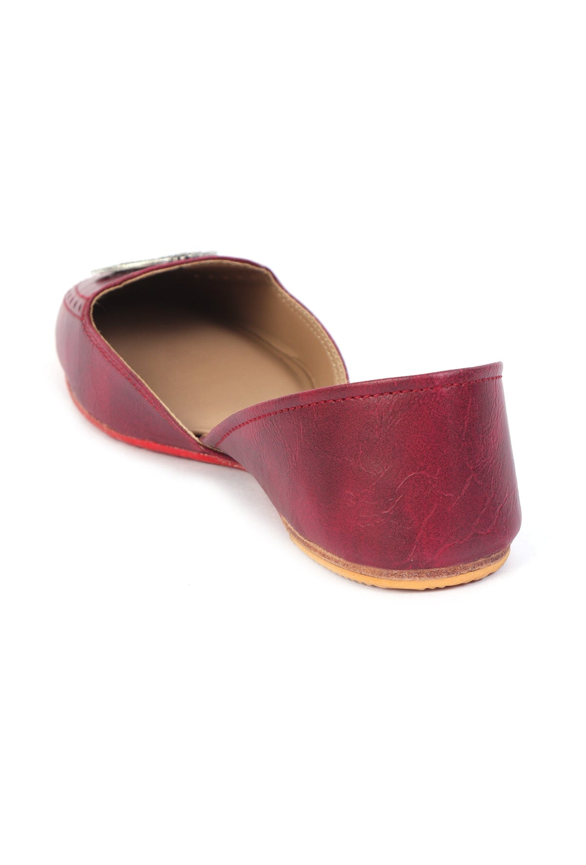 Vibrant Cherry Jutti with Silver Frame Detailing サイズ EU41