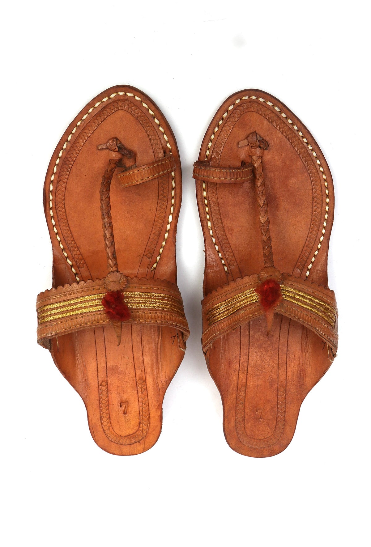 Saanjh Golden Strap Cruelty-Free Leather Kolhapuri Chappals サイズ EU40