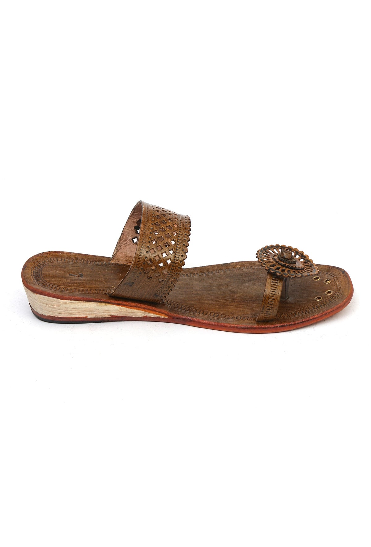 Madhuban Floral Toe-Ring Cruelty-Free Genuine Leather Kolhapuri サイズ EU40