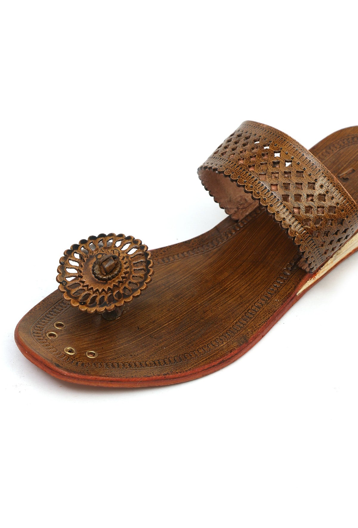 Madhuban Floral Toe-Ring Cruelty-Free Genuine Leather Kolhapuri サイズ EU40