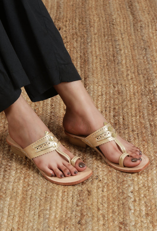 Handcrafted Kolhapuri Toe-Loop Genuine Cruelty-Free Leather Sandals サイズ EU38