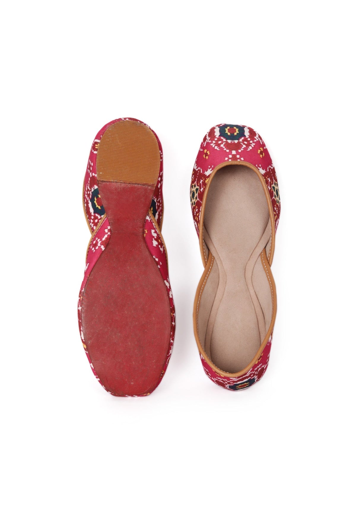 Pink & Coral Silk Patola Print Juttie サイズ EU38