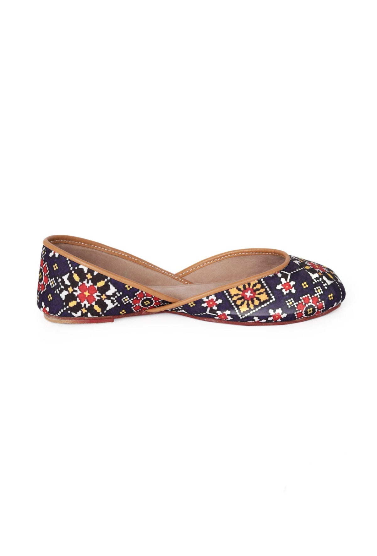 Blue Silk Patola Print Juttie サイズ EU38