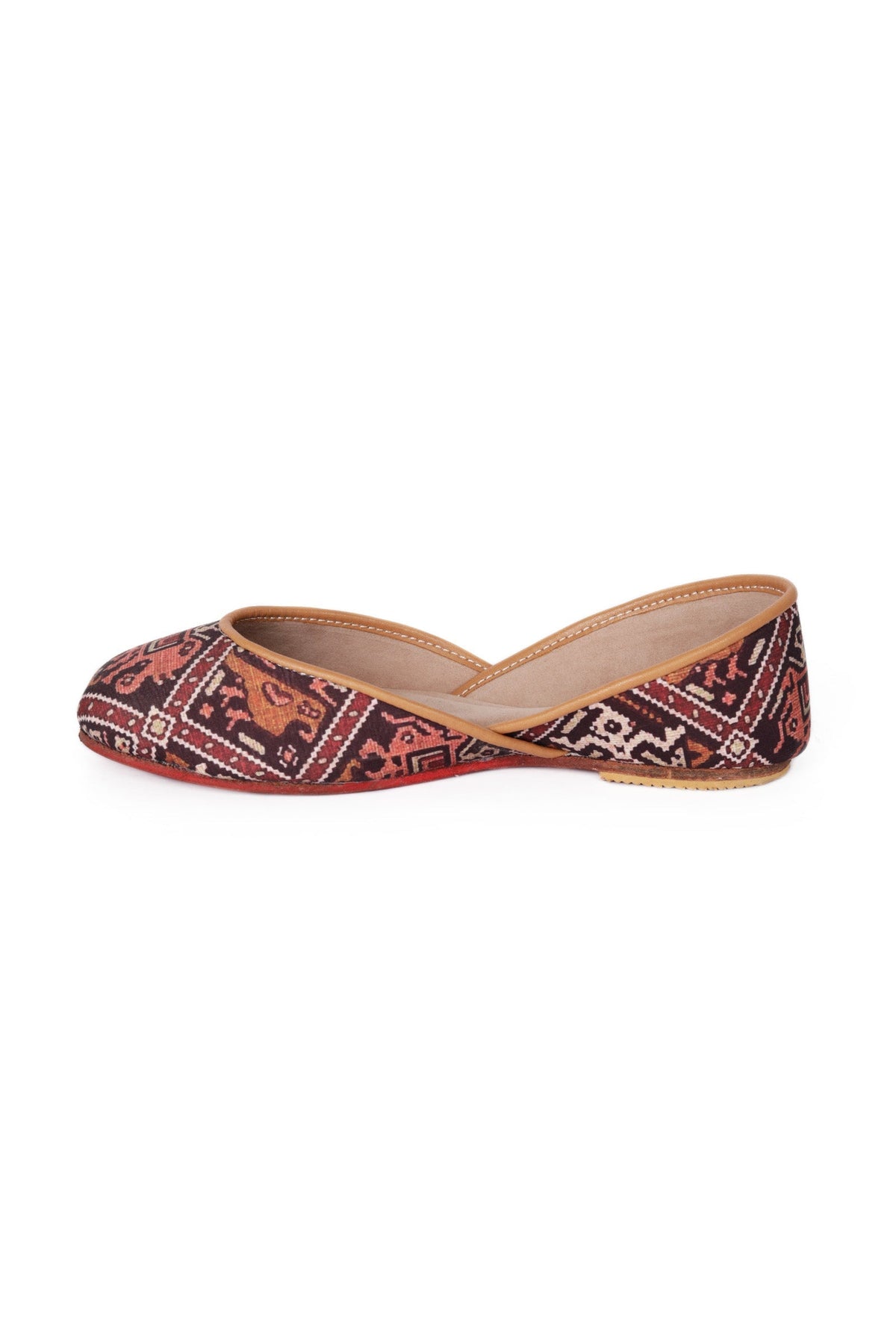 Maroon Silk Patola Print Juttie サイズ EU35