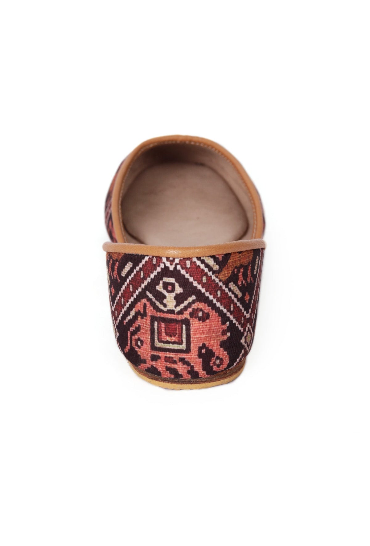 Maroon Silk Patola Print Juttie サイズ EU41