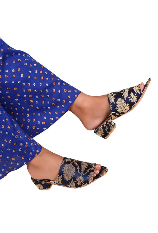 Black Brocade Block Heels サイズ EU38