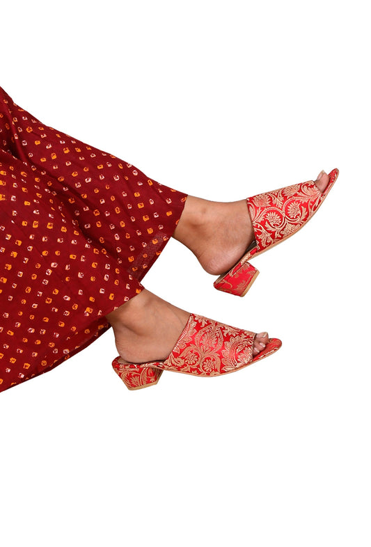 Rose Red Brocade Block Heels サイズ EU38
