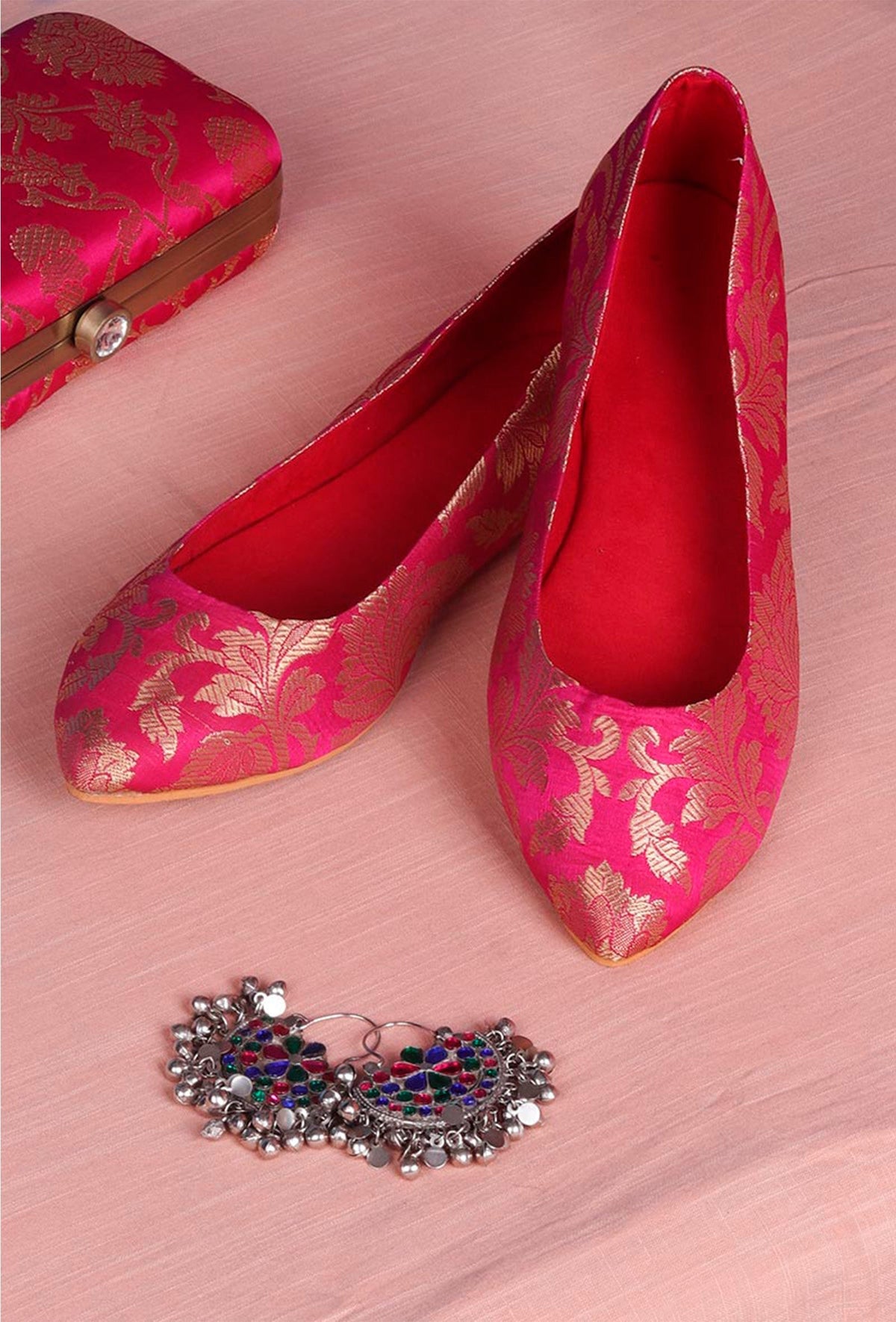 Fuchsia Brocade Pointed Toe Ballerina Flats サイズ EU36